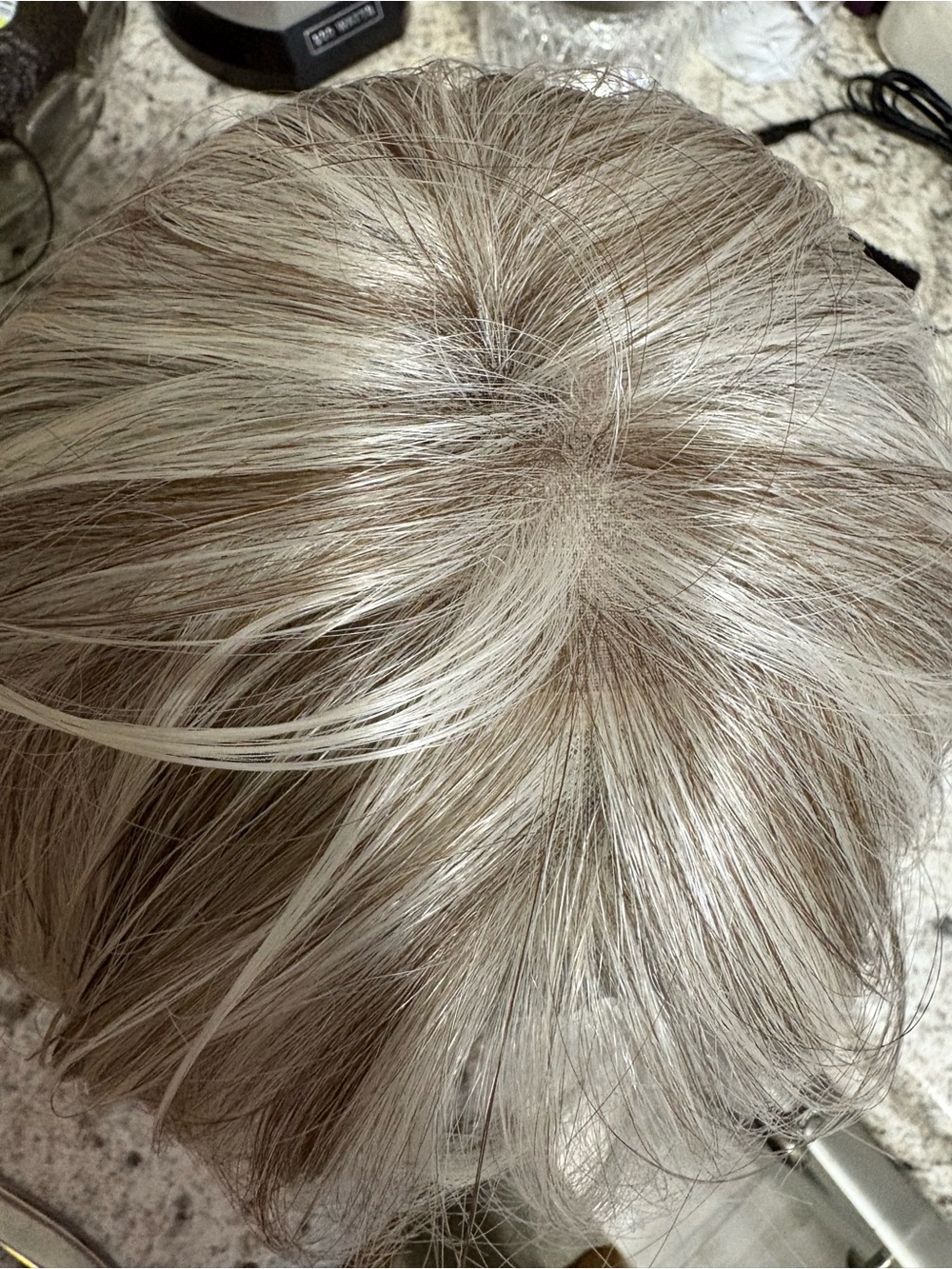 HOLLIE PETITE by Jon Renau - Oyster Light Grey Short Bob Wig - Picture 5 of 10